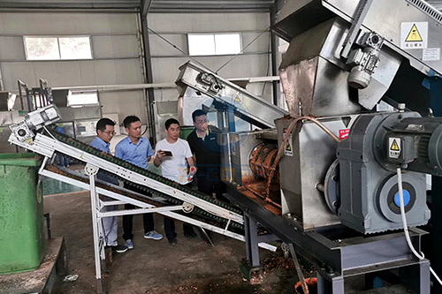 餐廚垃圾處理設(shè)備